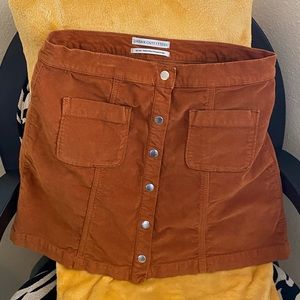 Urban Outfitters Medium skirt with pockets & snaps